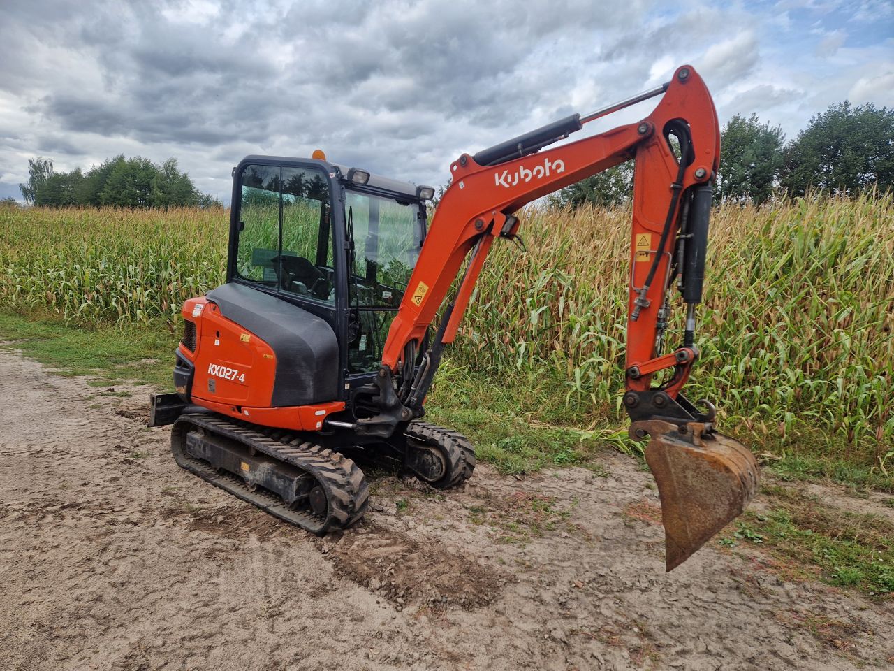 Minigraver kubota kx 027