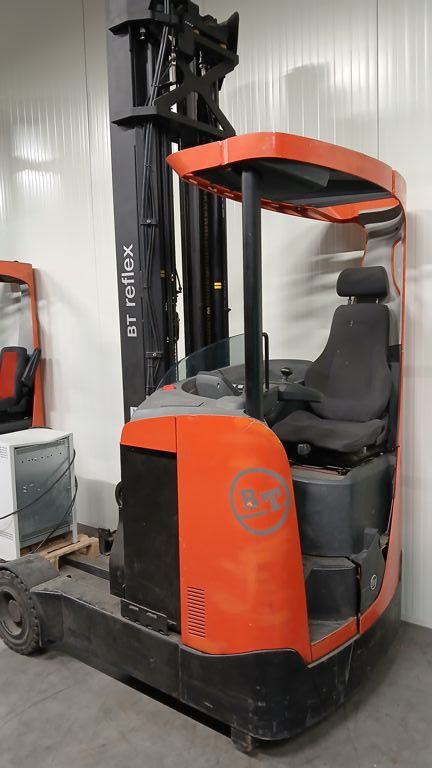 BT RRE160R buiten reachtruck