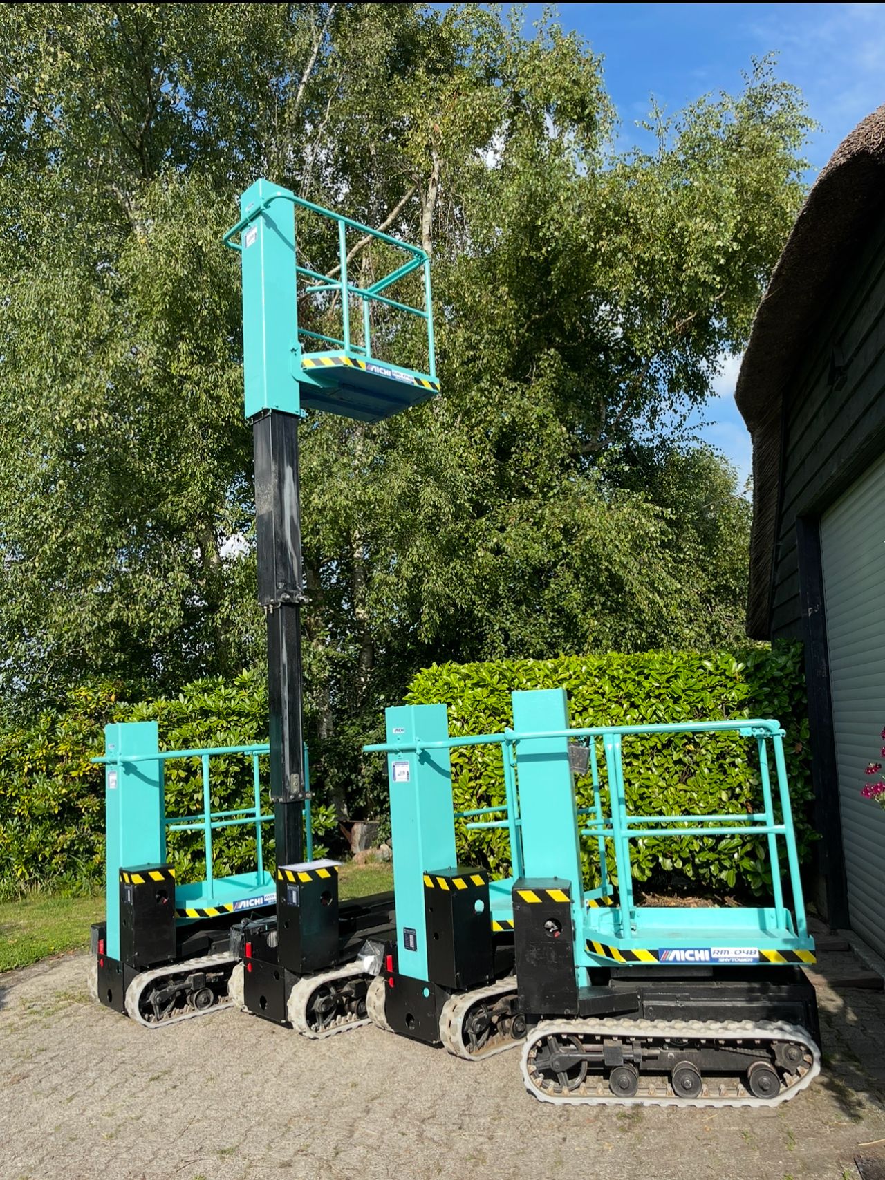 Aichi RMO4B rupshoogwerker rups hoogwerker ruw terrein