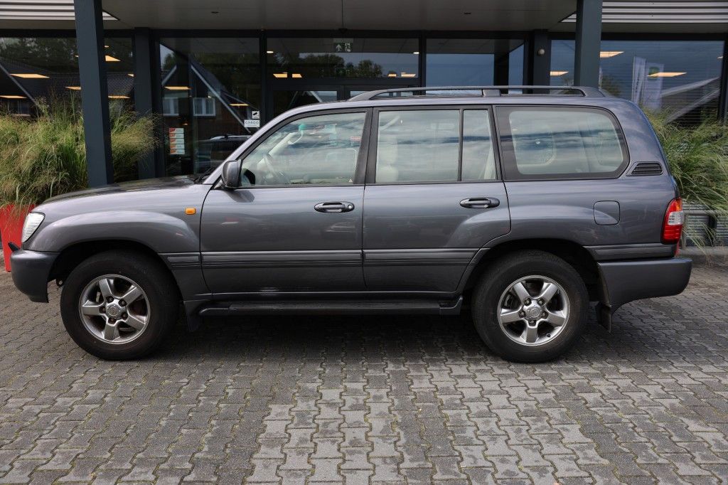 Toyota Landcruiser 100 4.2 TDI EXECUTIVE A/T 5 SITZ MARGE ( BIJTELLINGS VRIENDELIJK )