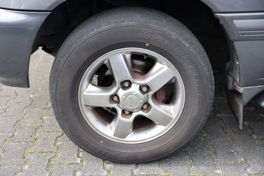Toyota Landcruiser 100 4.2 TDI EXECUTIVE A/T 5 SITZ MARGE ( BIJTELLINGS VRIENDELIJK )