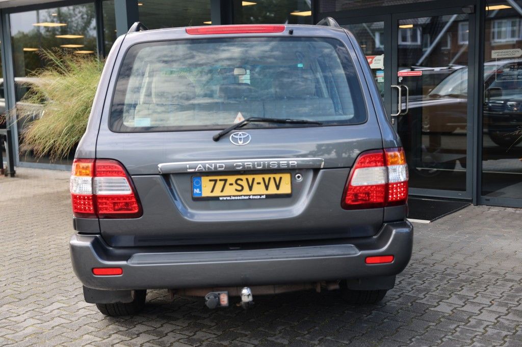 Toyota Landcruiser 100 4.2 TDI EXECUTIVE A/T 5 SITZ MARGE ( BIJTELLINGS VRIENDELIJK )