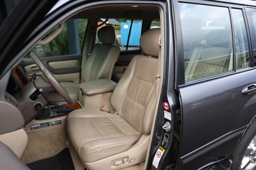 Toyota Landcruiser 100 4.2 TDI EXECUTIVE A/T 5 SITZ MARGE ( BIJTELLINGS VRIENDELIJK )