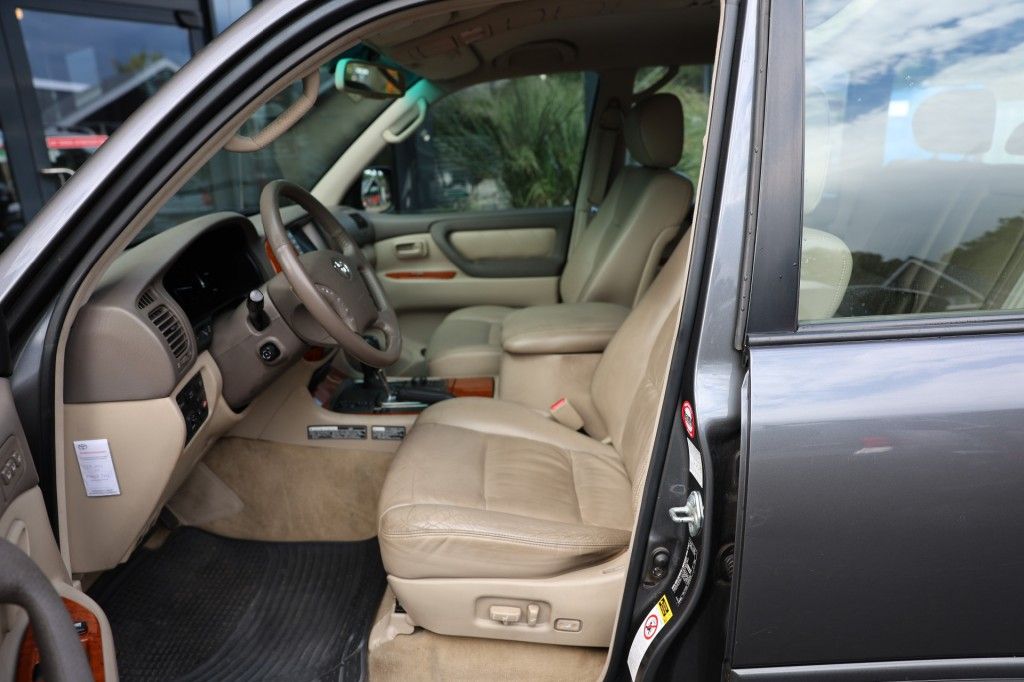 Toyota Landcruiser 100 4.2 TDI EXECUTIVE A/T 5 SITZ MARGE ( BIJTELLINGS VRIENDELIJK )