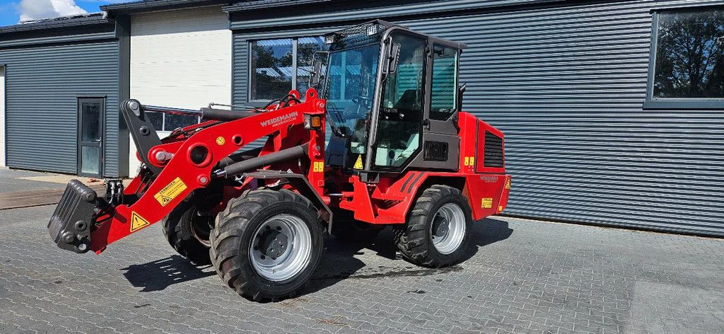 Weidemann 4204