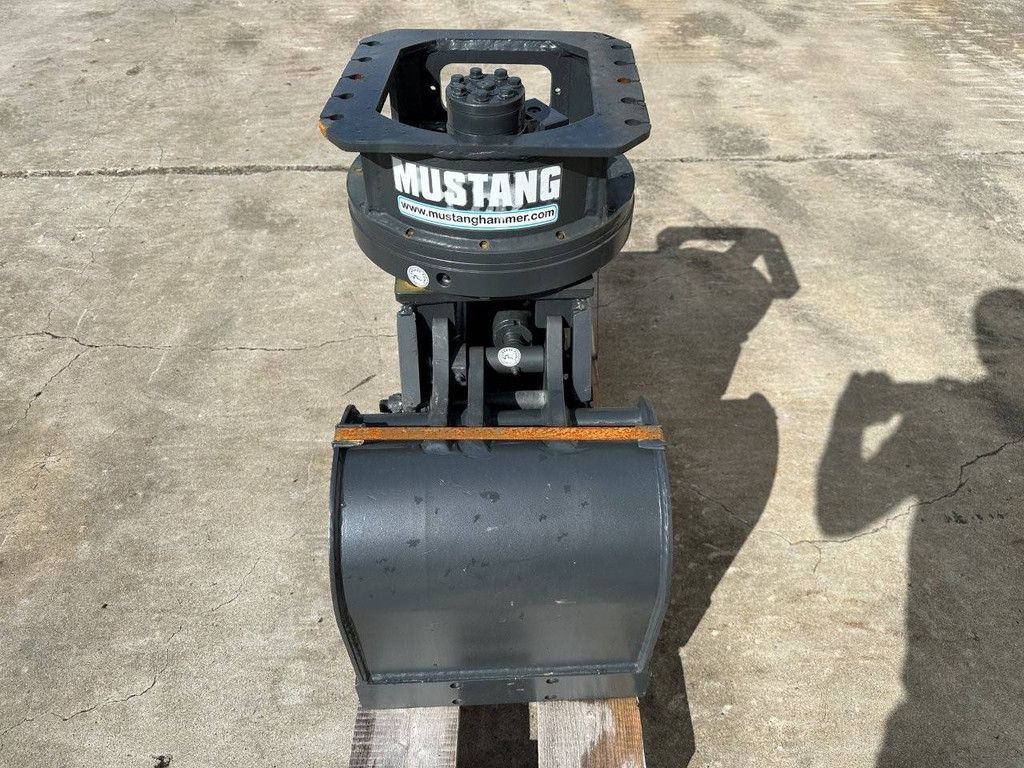 Grabber Mustang GRP150CH New