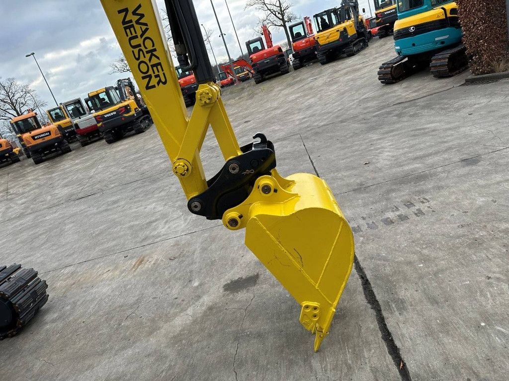 Wacker Neuson 6003 2013 crawler excavator