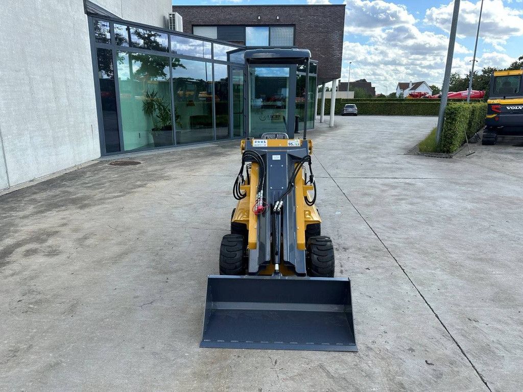 Skid Steer Loader Captok CK80W Petrol 2025 New