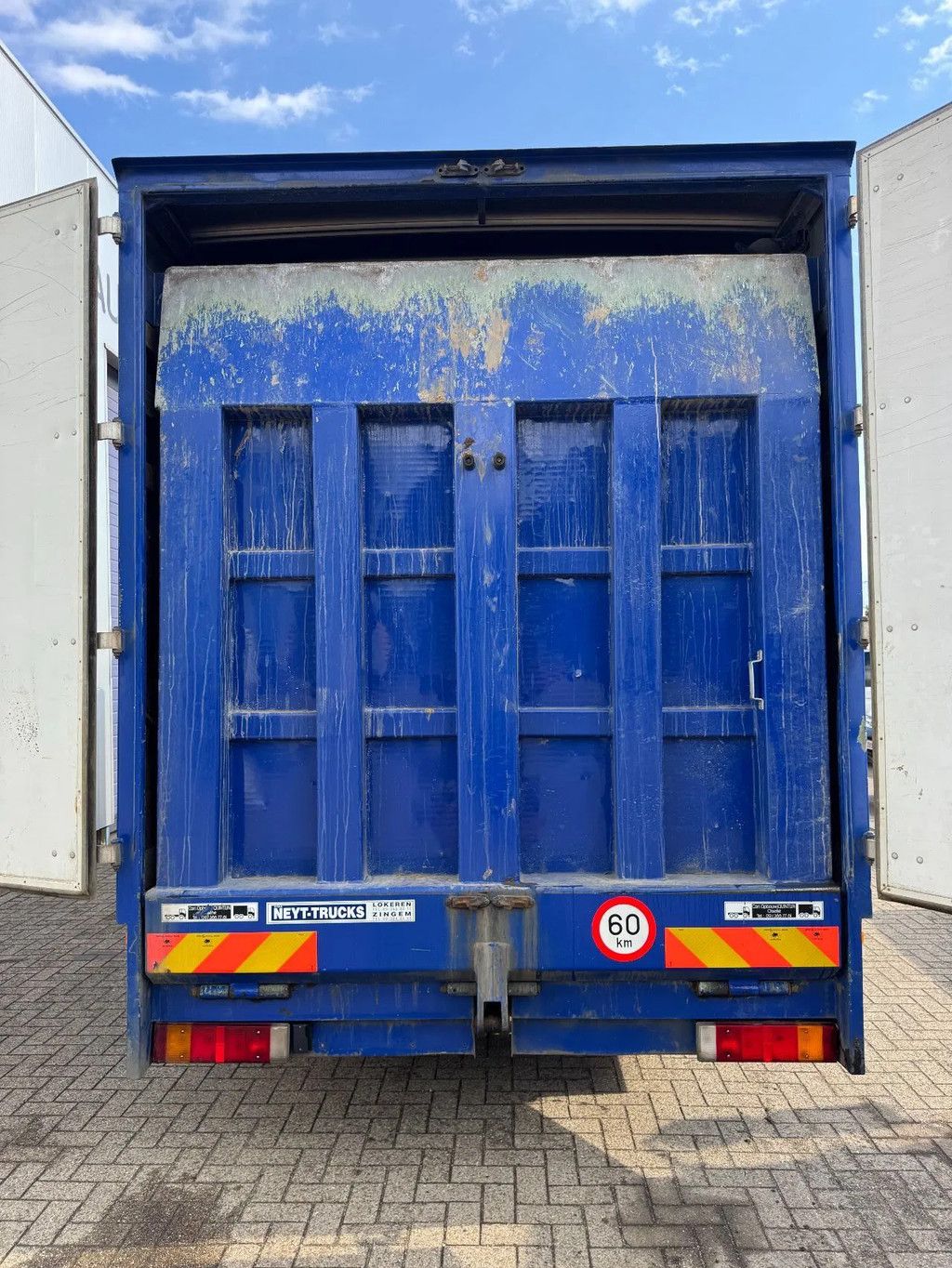 MAN L2000 **HEAVY LOADINGRAMP-MACHINERY TRANSPORTER**