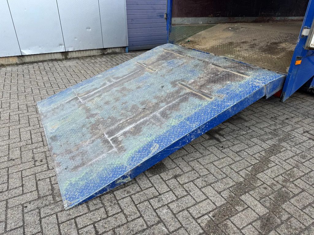 MAN L2000 **HEAVY LOADINGRAMP-MACHINERY TRANSPORTER**