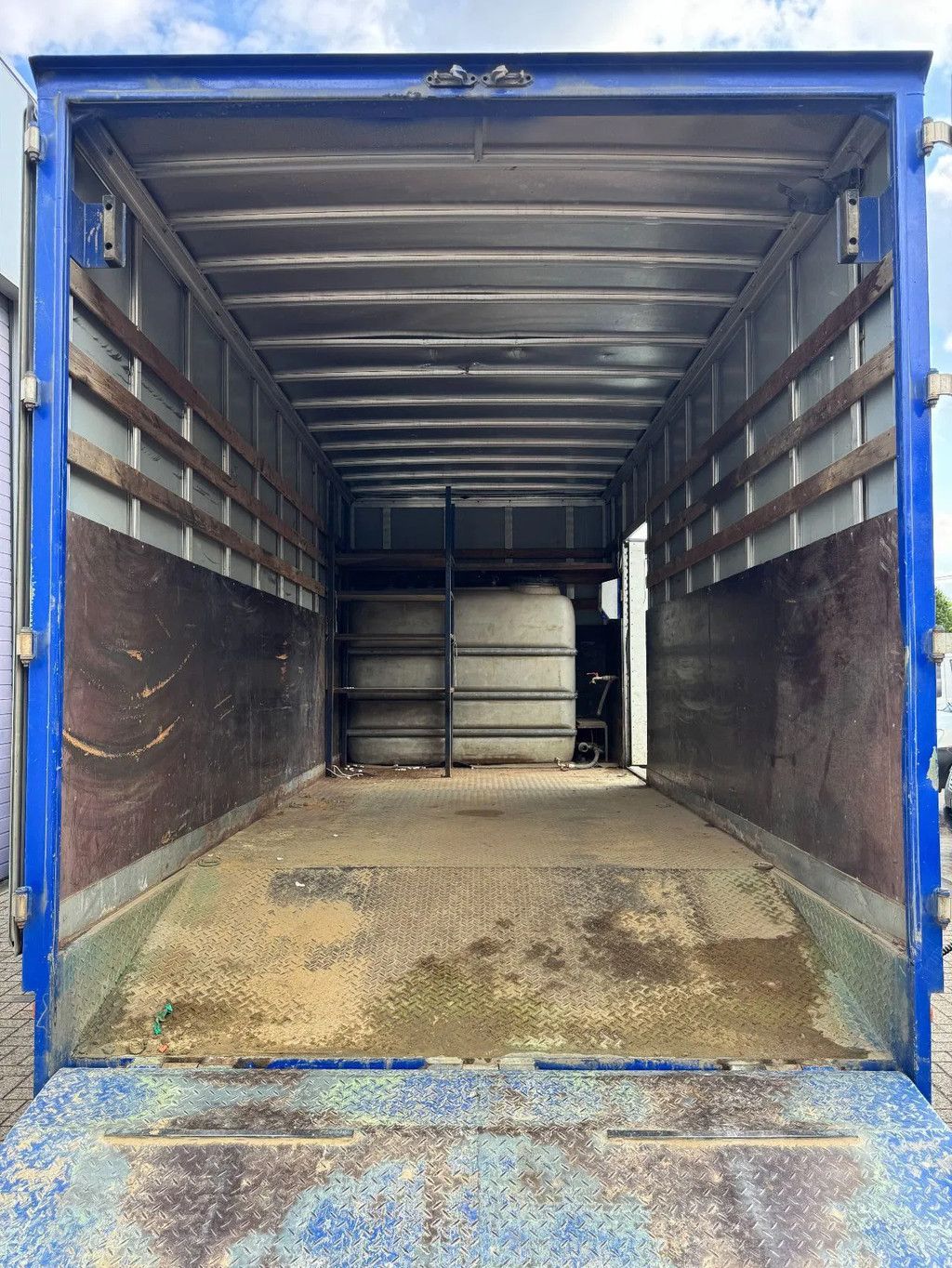 MAN L2000 **HEAVY LOADINGRAMP-MACHINERY TRANSPORTER**
