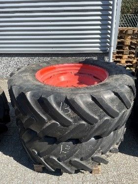 Set Michelin 480/70 R34