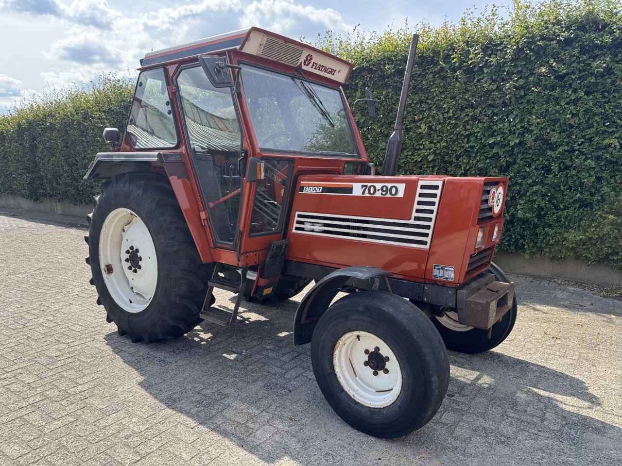 Fiat 70-90 2 WD