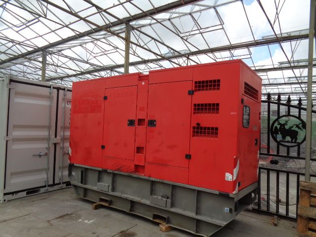 3 x industriele generatoren