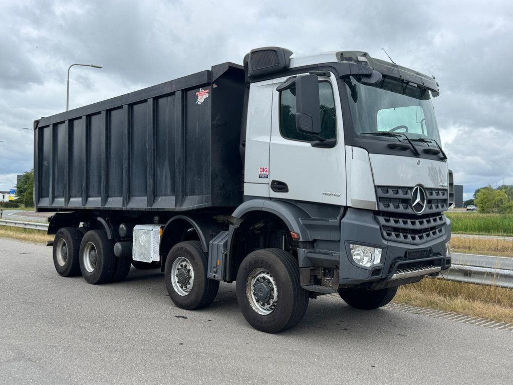 MercedesBenz Arocs 4848 8x8