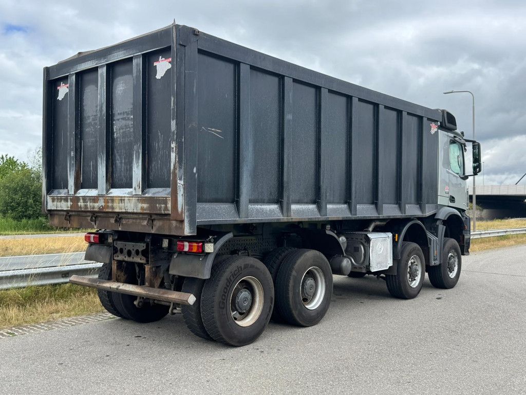 MercedesBenz Arocs 4848 8x8