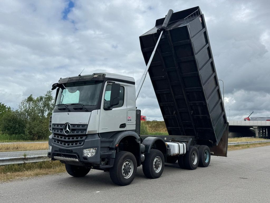MercedesBenz Arocs 4848 8x8