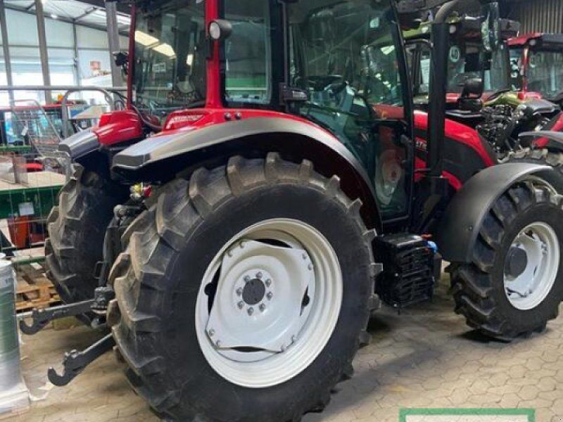 Valtra A75