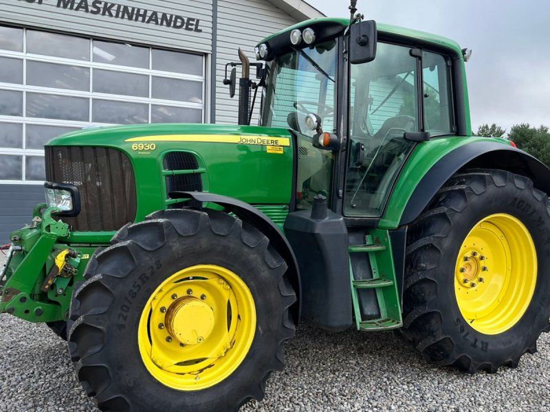 John Deere 6930 Autower med frontlift og front PTO