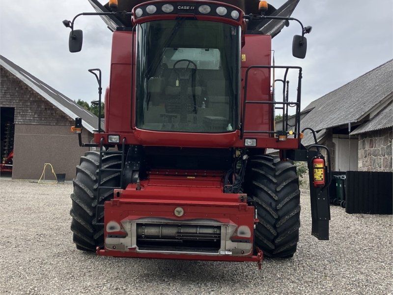 Case IH Axial Flow 7130