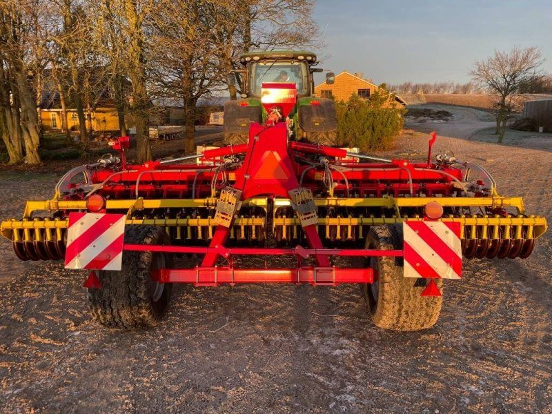 Pöttinger TerraDisc 6001 T
