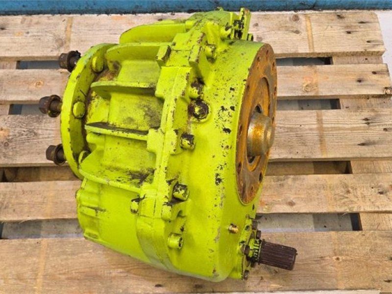 Claas Dominator 108