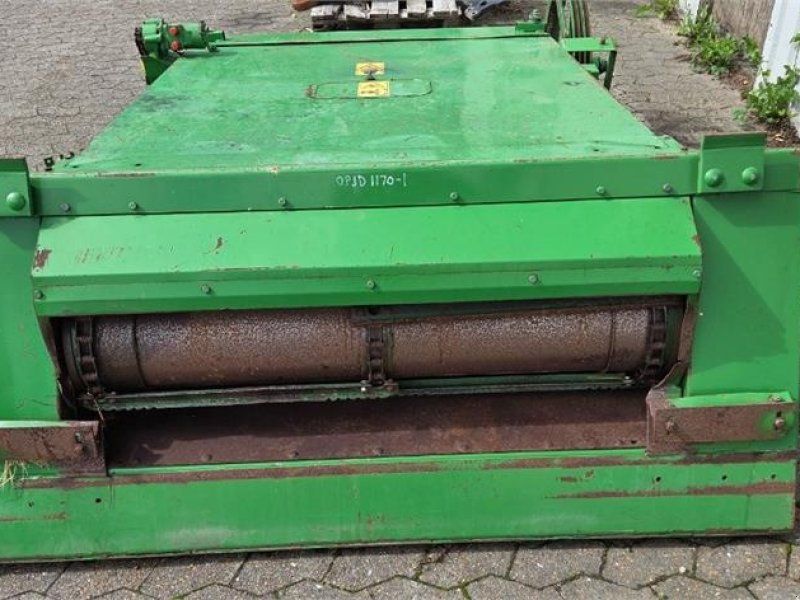 John Deere 1170