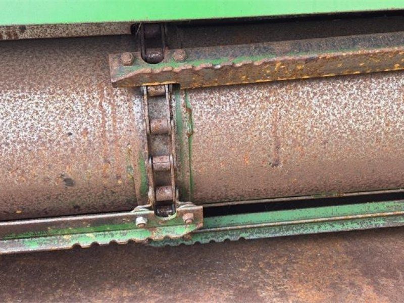 John Deere 1170