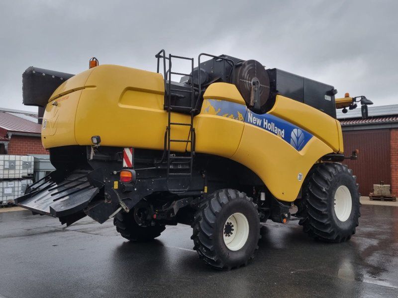 New Holland CX 8080