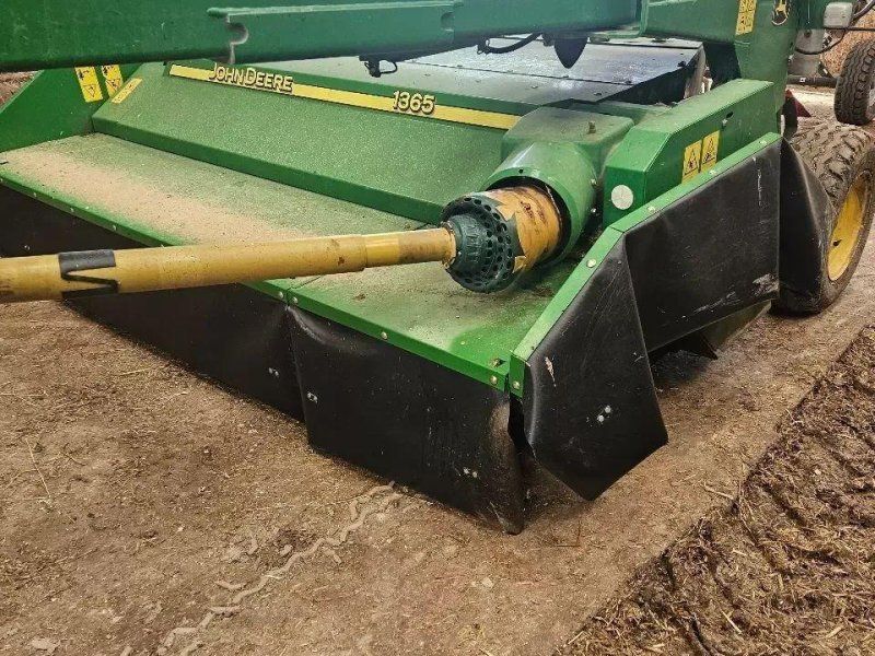 John Deere 1365