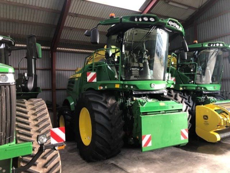 John Deere 8500