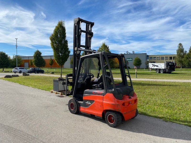 Linde E30-01