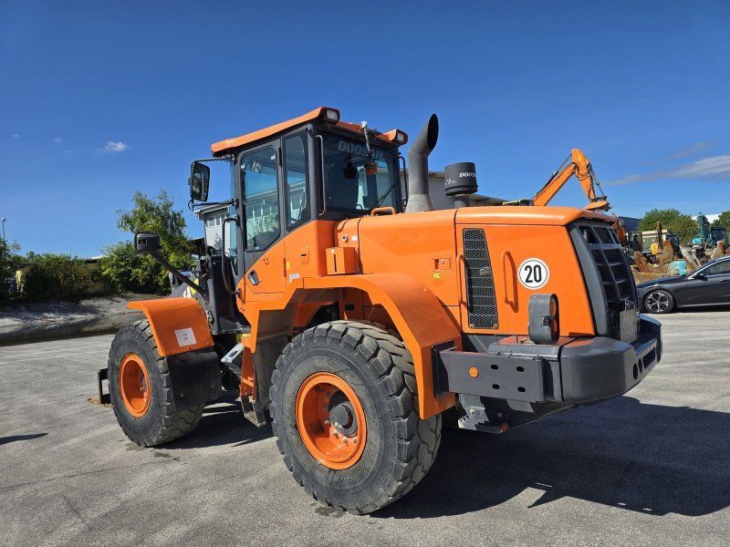 Doosan DL220-5