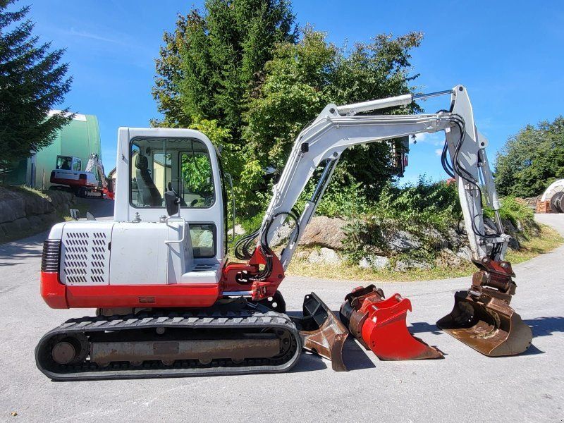 Takeuchi TB145