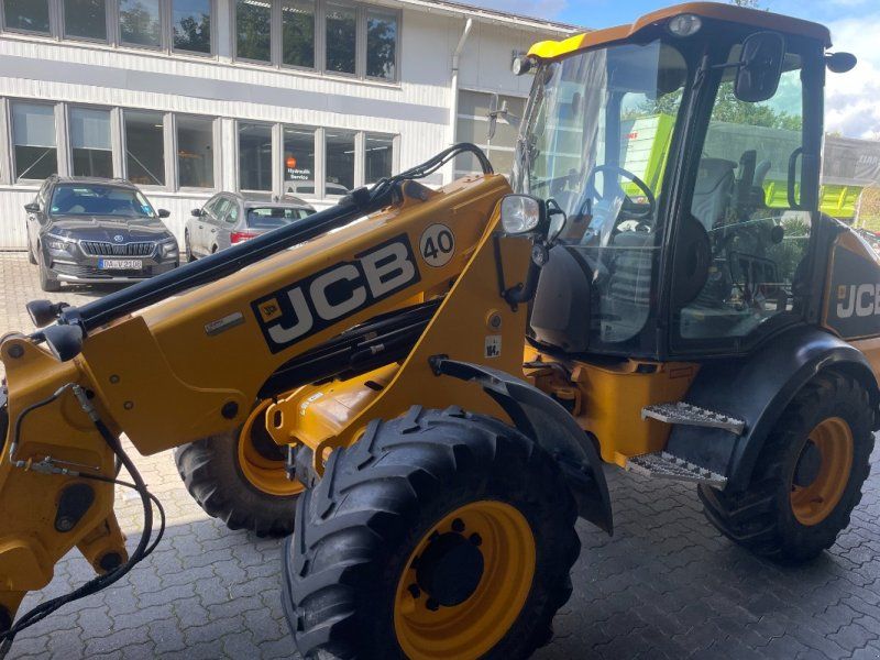 JCB 220 T