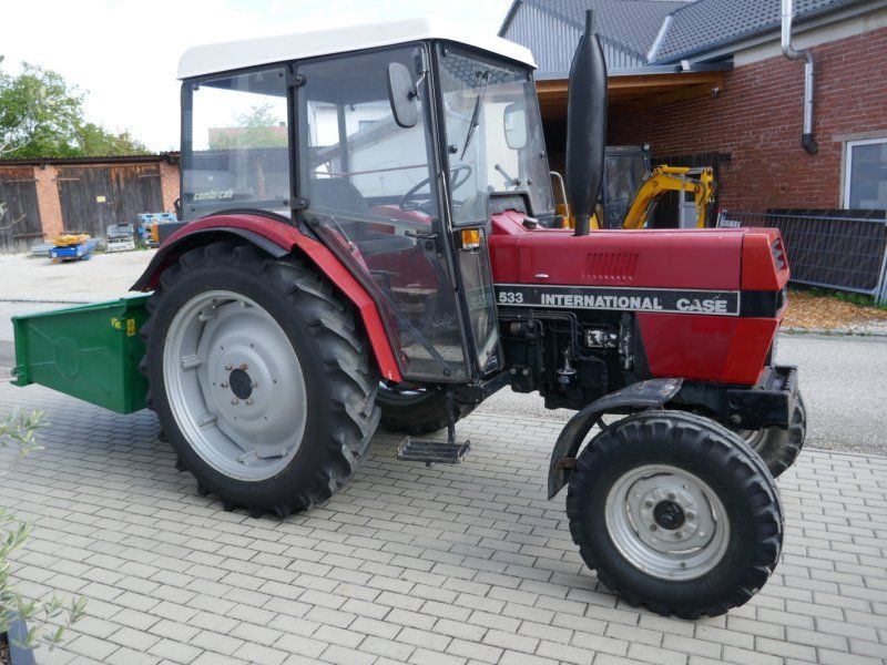 Case IH 533S mit Servolenkung und Heckcontainer. Im Original sehr gutem