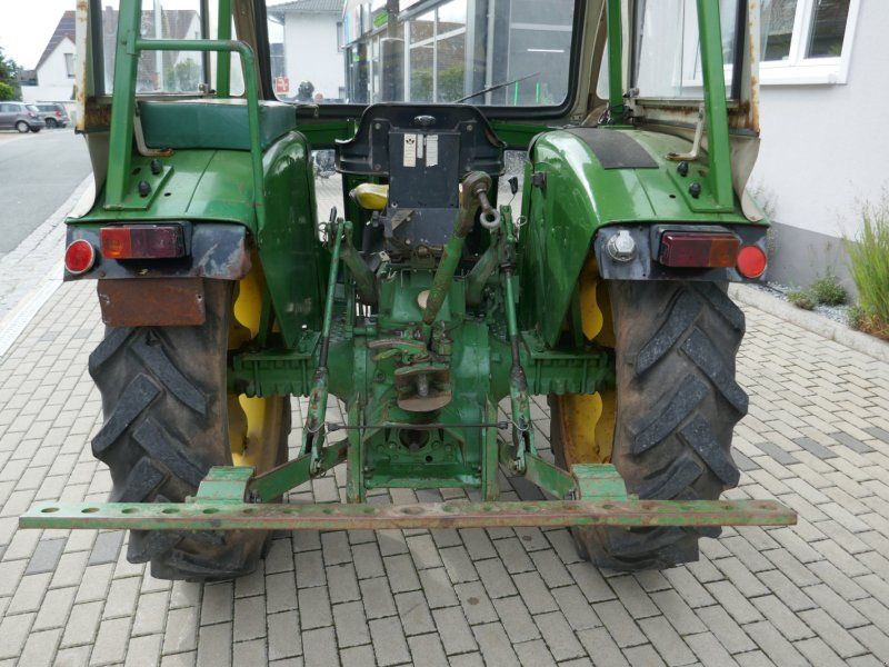 John Deere 820 mit 2300 Std! Sehr guter Originalzustand! Gepflegt!