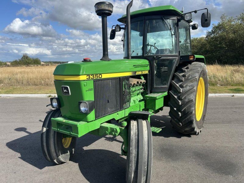 John Deere 3350 2WD