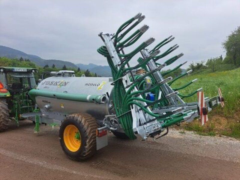 BeTEC Gülleverteiler / slurry injector