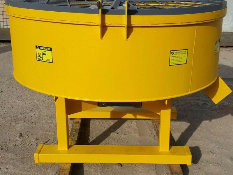 Betonmischer / electric  mixer