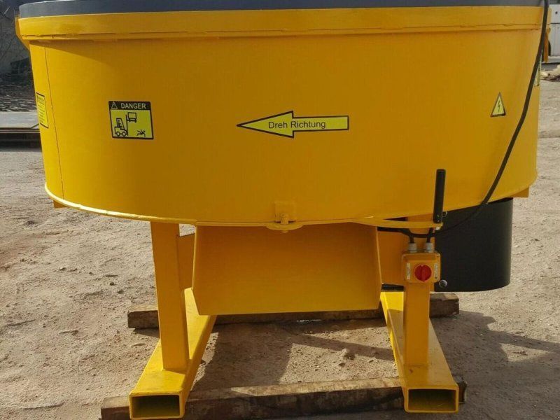 Betonmischer / electric  mixer