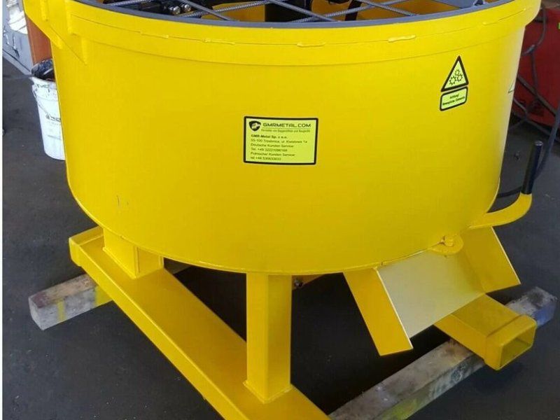 Betonmischer / hydraulic  mixer