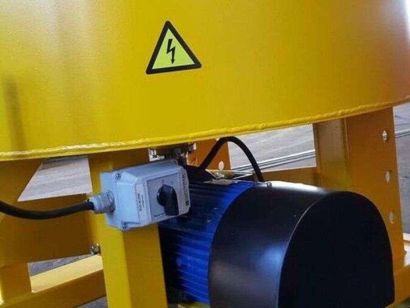 Betonmischer / hydraulic  mixer