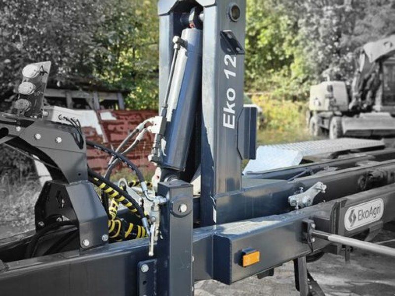 EkoAgri Eko 18 Hakenanhänger /  trailer