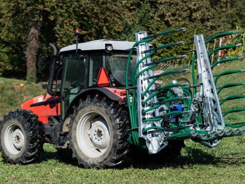 BeTEC Gülleverteiler / slurry injector