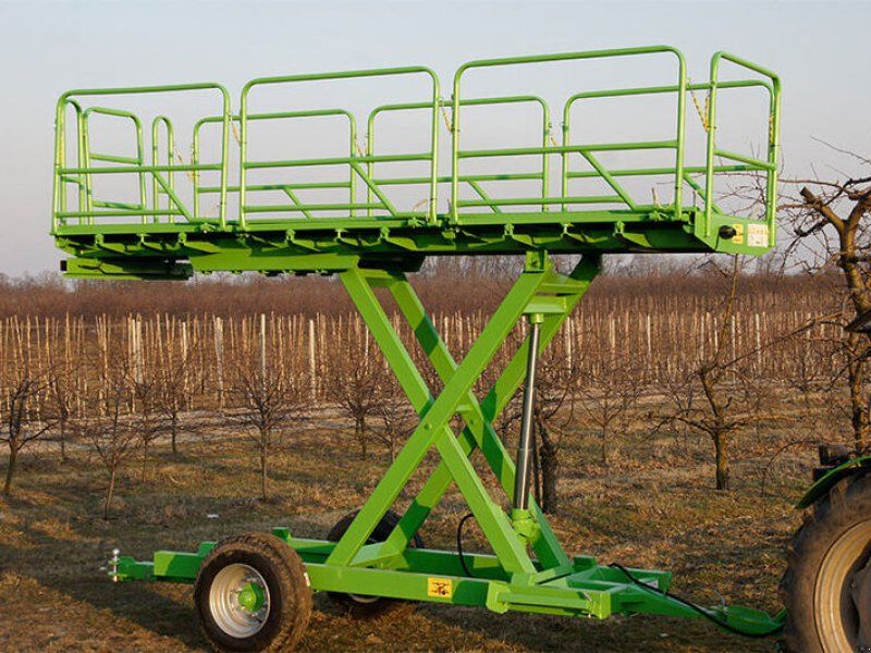 Hebebühne für Obstbau/ orchard platform