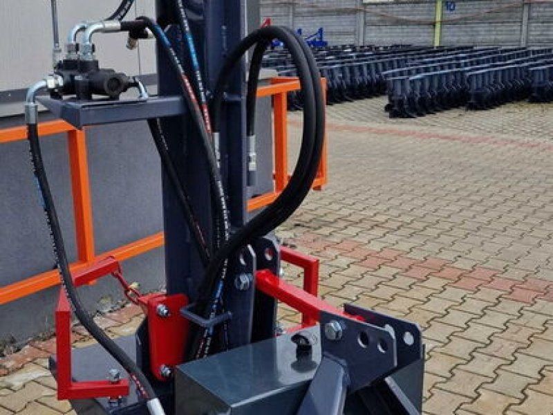 Holzspalter / log splitter