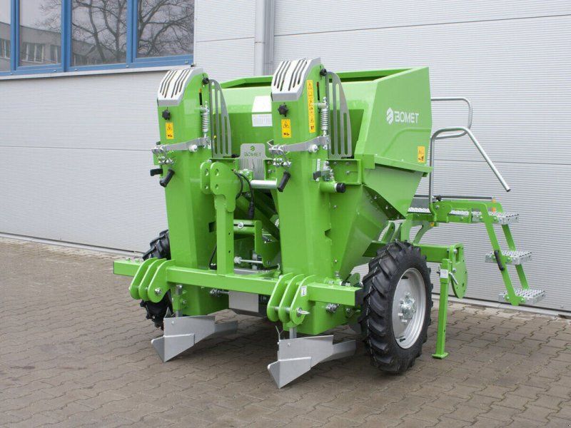 Kartoffelpflanzmaschine /  planter