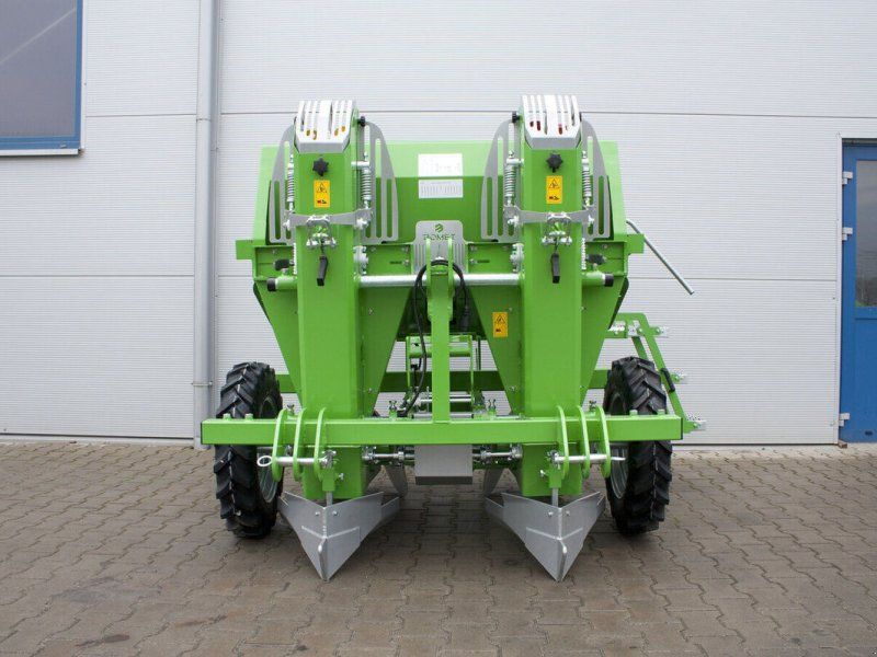 Kartoffelpflanzmaschine /  planter