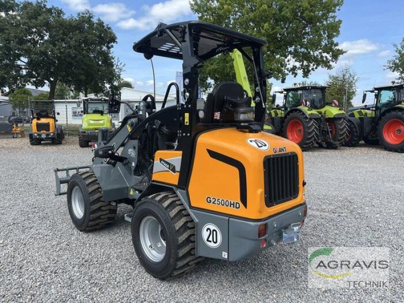 Giant G2500 HD